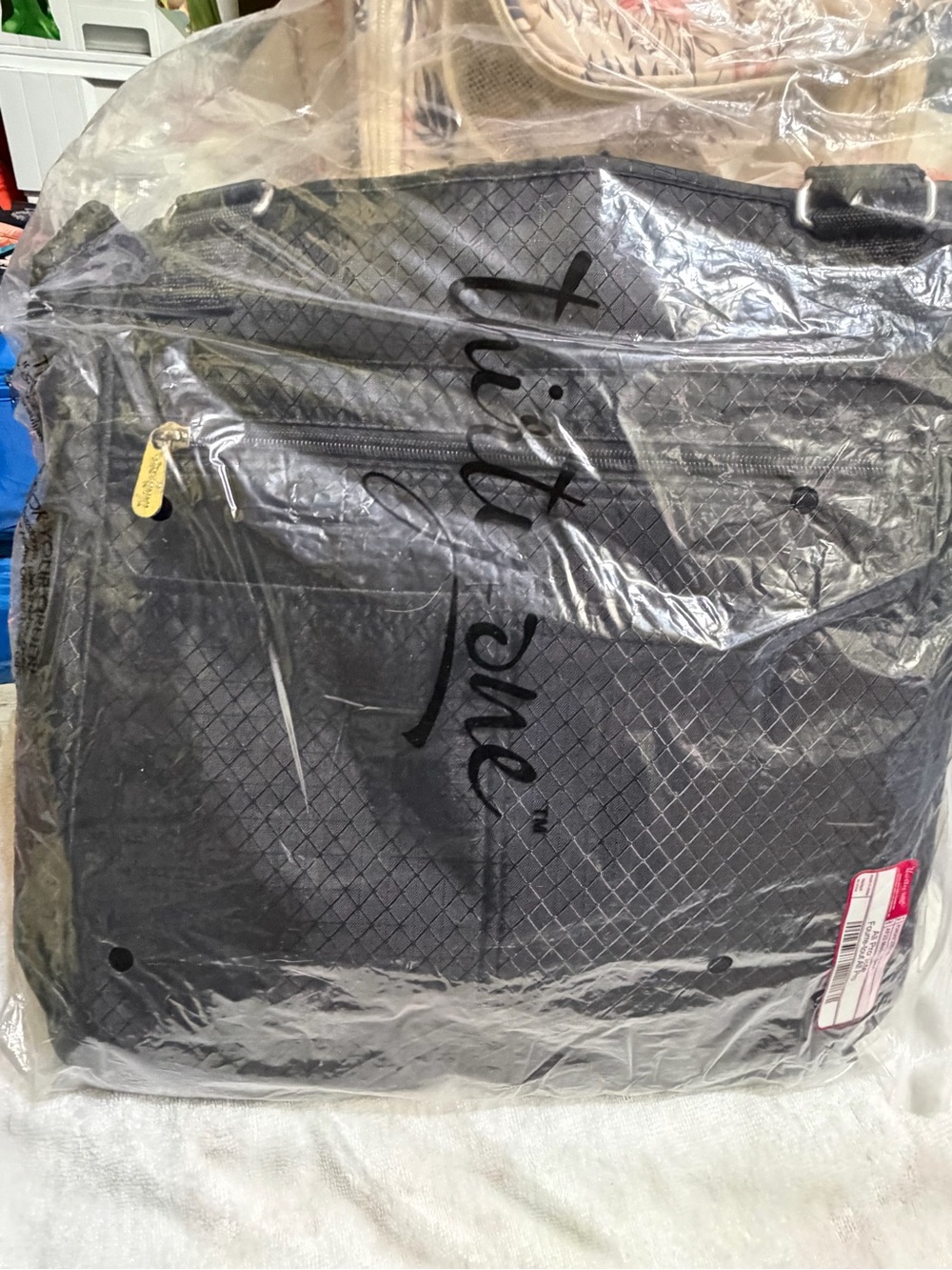 thirty-one Black Quilted Tote with Front Zip Pocket